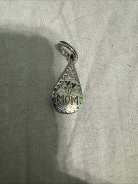 Silver 'MOM' Teardrop Pendant Charm